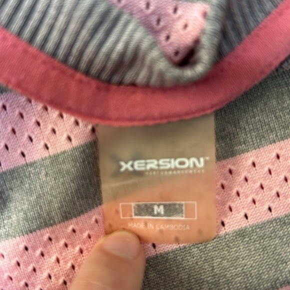 Xersion Long Sleeve Top - Picture 3 of 3